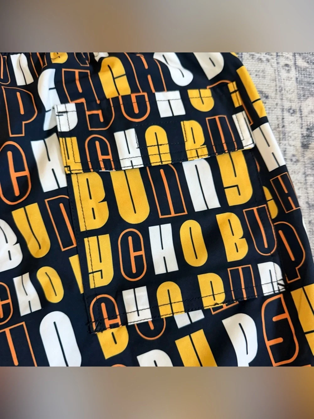 Psycho Bunny Men’s Swim Trunks Lined Shorts Sz S Spellout 5” Inseam Blue Yellow
